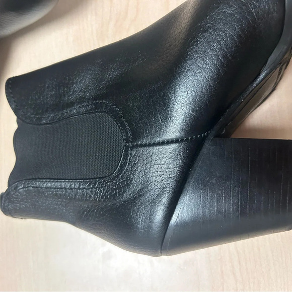 Rachel Comey NWOT “Nassau” heeled Chelsea boots Sz6 worn twice didn’t fit my Mom - Picture 2 of 14